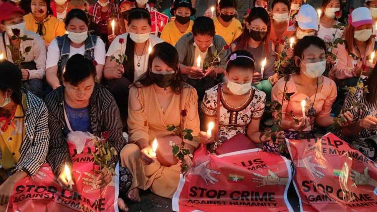 Protesta lavoratrici in Myanmar_Foto C. Brighi